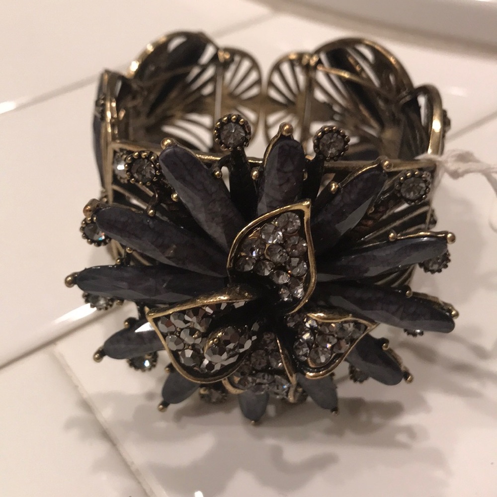 Cuff bracelet